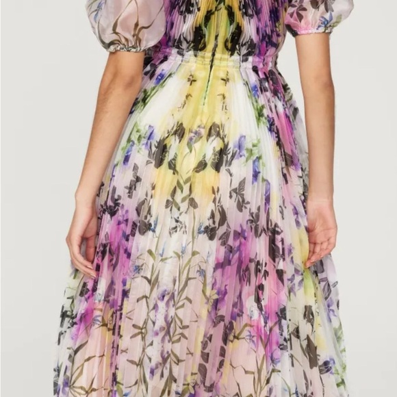 Bibhu Mohapatra
Puff Shoulder Printed Dress Floral Multicolor Dress no belt - Picture 3 of 5